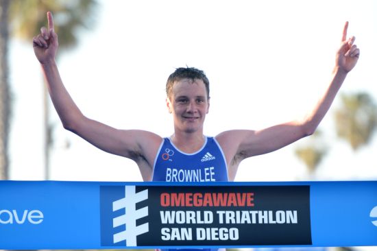 Alistair Brownlee wins in San Diego