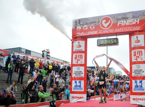 Bart Colpaert winning Challenge Almere-Amsterdam