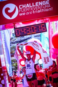 Camilla Pedersen celebrates victory at Challenge Fuerteventura