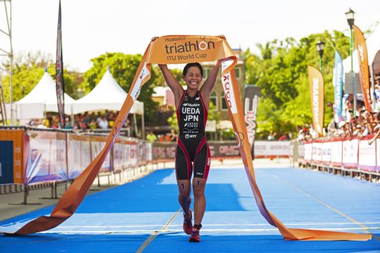 Ai Ueda wins the Huatulco ITU World Cup