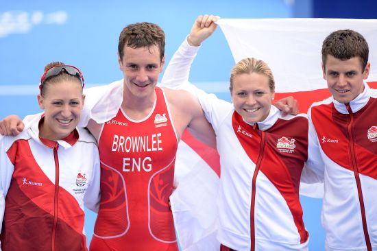 The victorious English mixed tri team in Glasgow